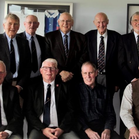 Back row above; Tom Palmer, John Watkins, Dick Smith, Mike Burton, Jim Jarrett, Richard Jardine & Mike Potter. Front row, John Dix, Ron Etheridge, Bob Clewes & Roy Morris. 