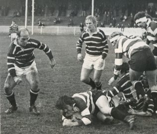 Fred Reed secures the ball