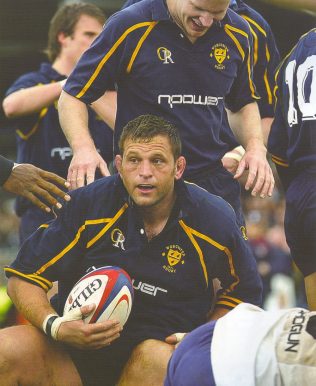 .......and coming up with the ball for Worcester